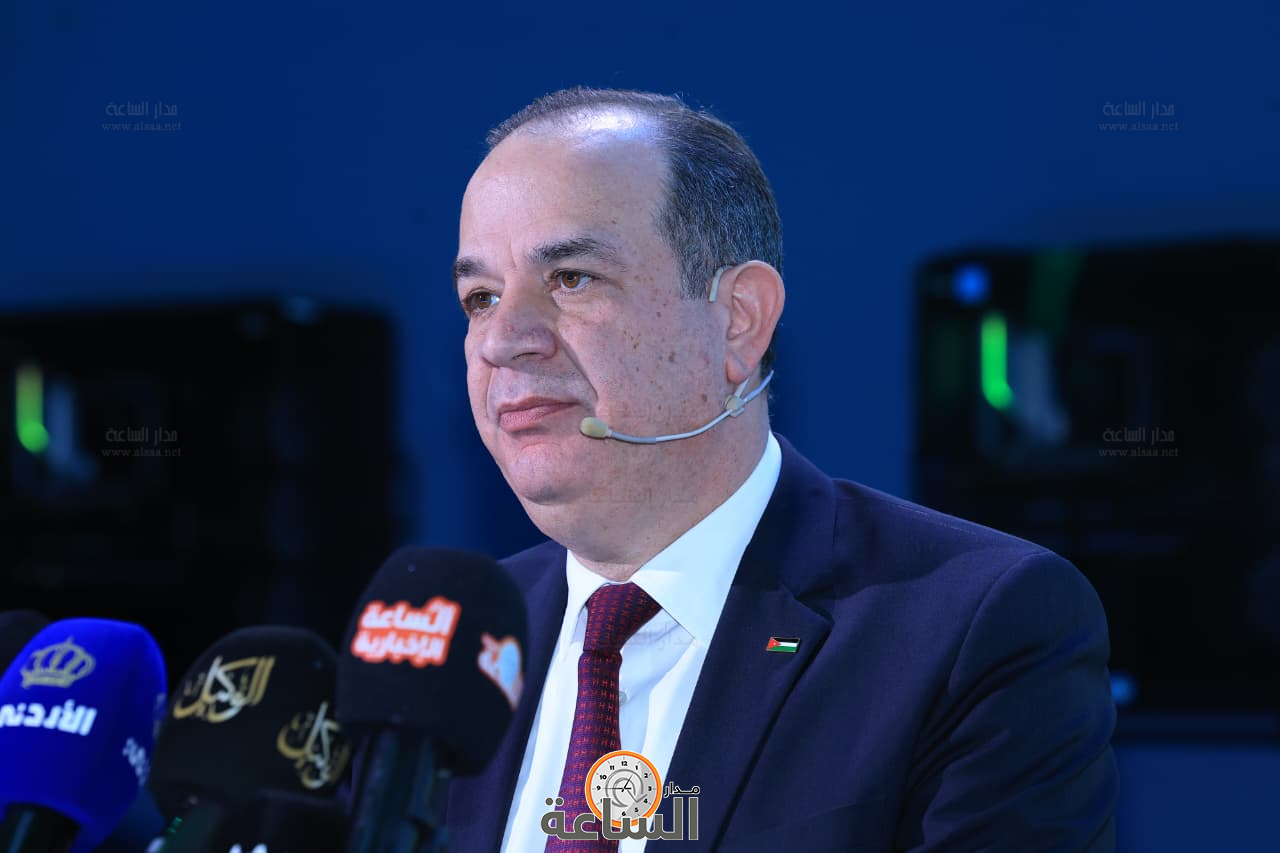 Madar Al-Saa Images 0.9161836168752769