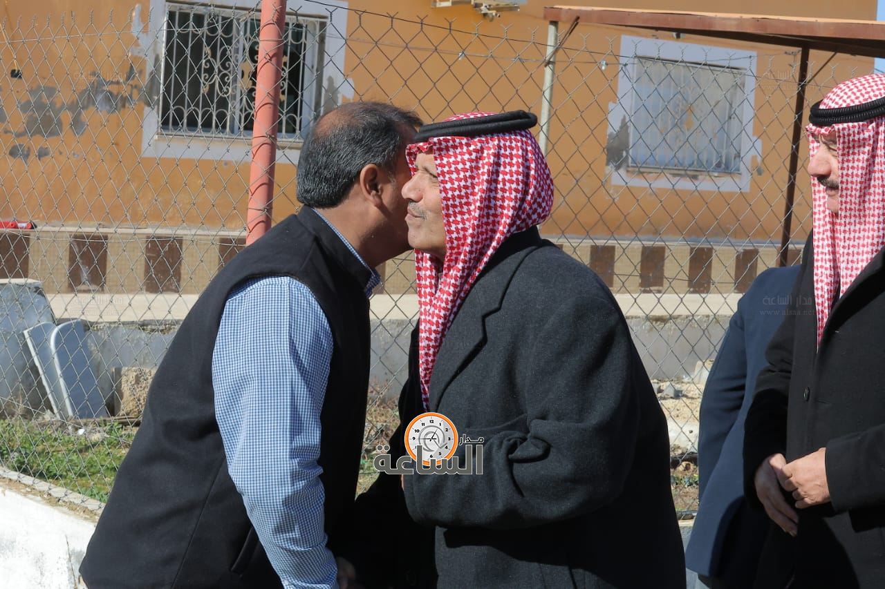 Madar Al-Saa Images 0.7405851073960252