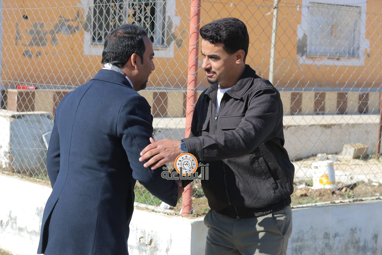 Madar Al-Saa Images 0.9657113981996346