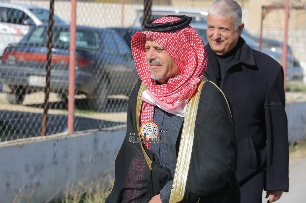 Madar Al-Saa Images 0.10437609831997174