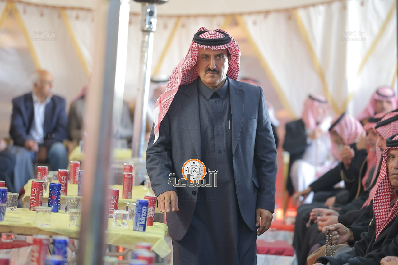 Madar Al-Saa Images 0.7497769356950192