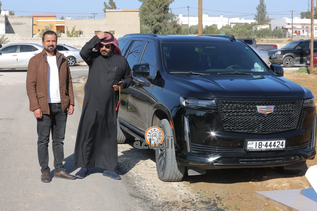 Madar Al-Saa Images 0.014385359451865698