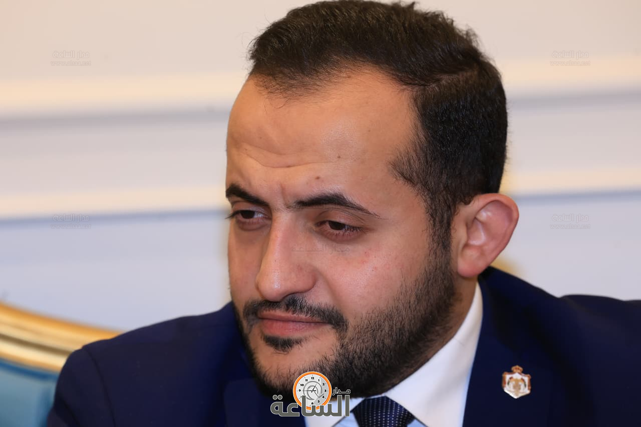 Madar Al-Saa Images 0.7242782469888953