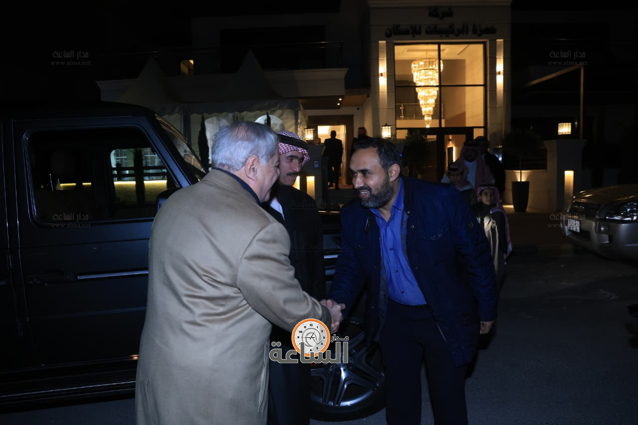 Madar Al-Saa Images 0.8203695148311825