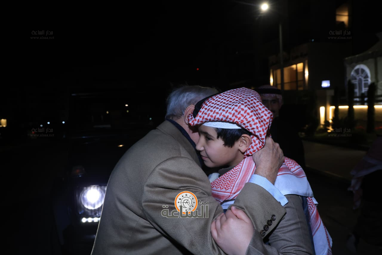 Madar Al-Saa Images 0.32756276764238734