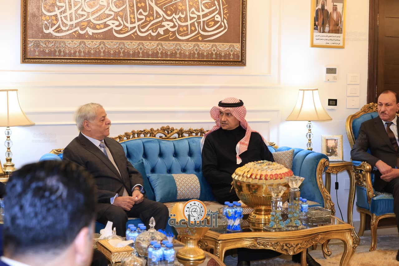 Madar Al-Saa Images 0.17261230461218757