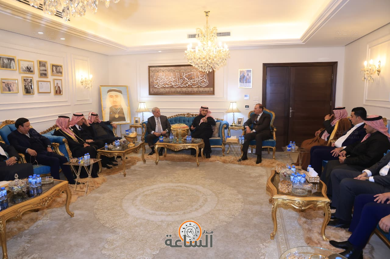 Madar Al-Saa Images 0.6908327494828415