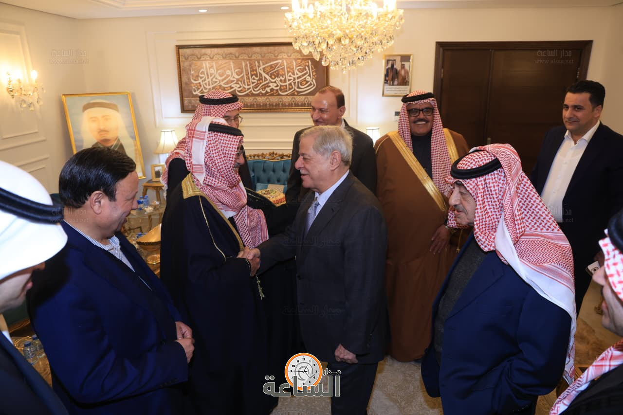 Madar Al-Saa Images 0.8087225771329659