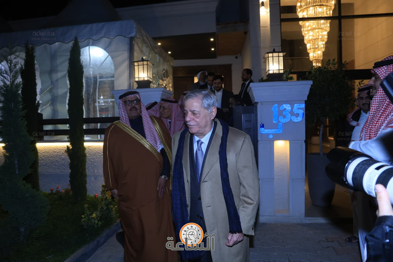 Madar Al-Saa Images 0.11409628056089682