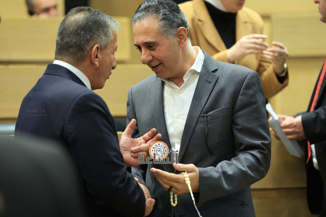 Madar Al-Saa Images 0.01341703760589874