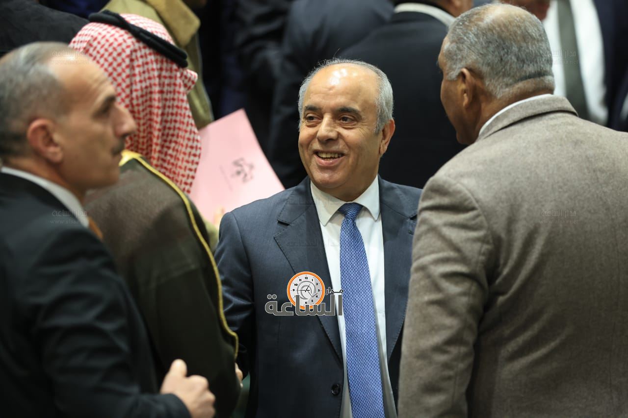 Madar Al-Saa Images 0.7431616086754071