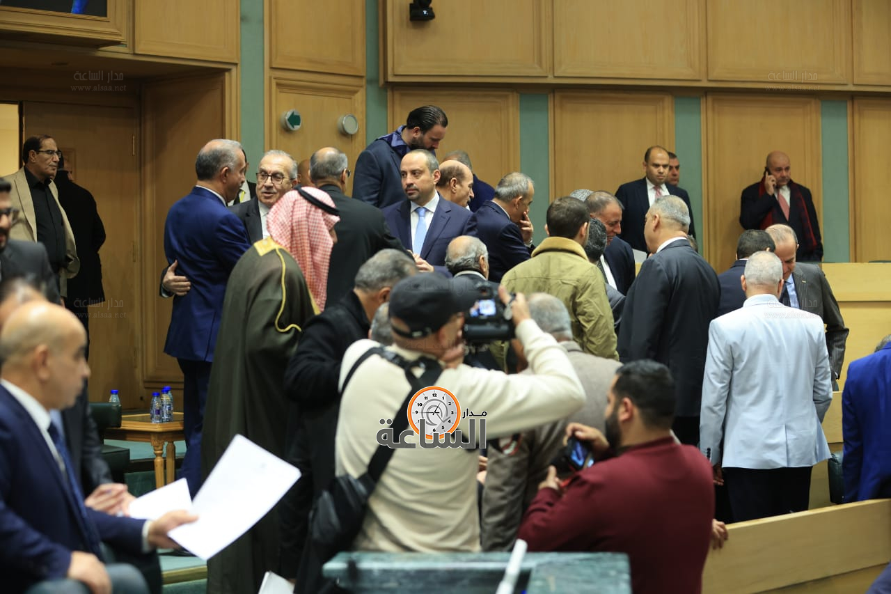 Madar Al-Saa Images 0.29347966552804683