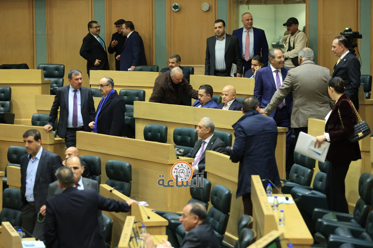 Madar Al-Saa Images 0.5064141302120176