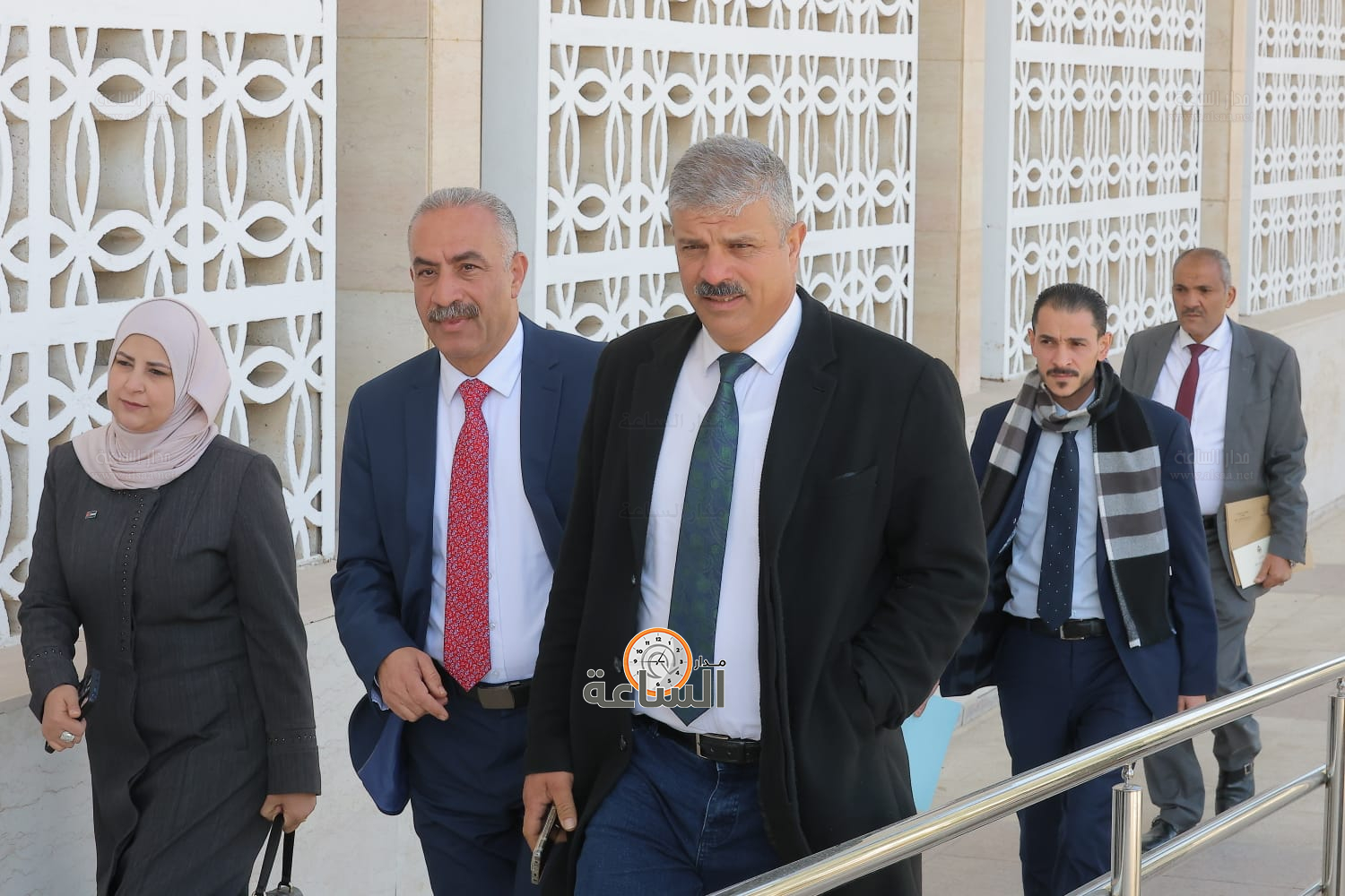 Madar Al-Saa Images 0.4245134337695261