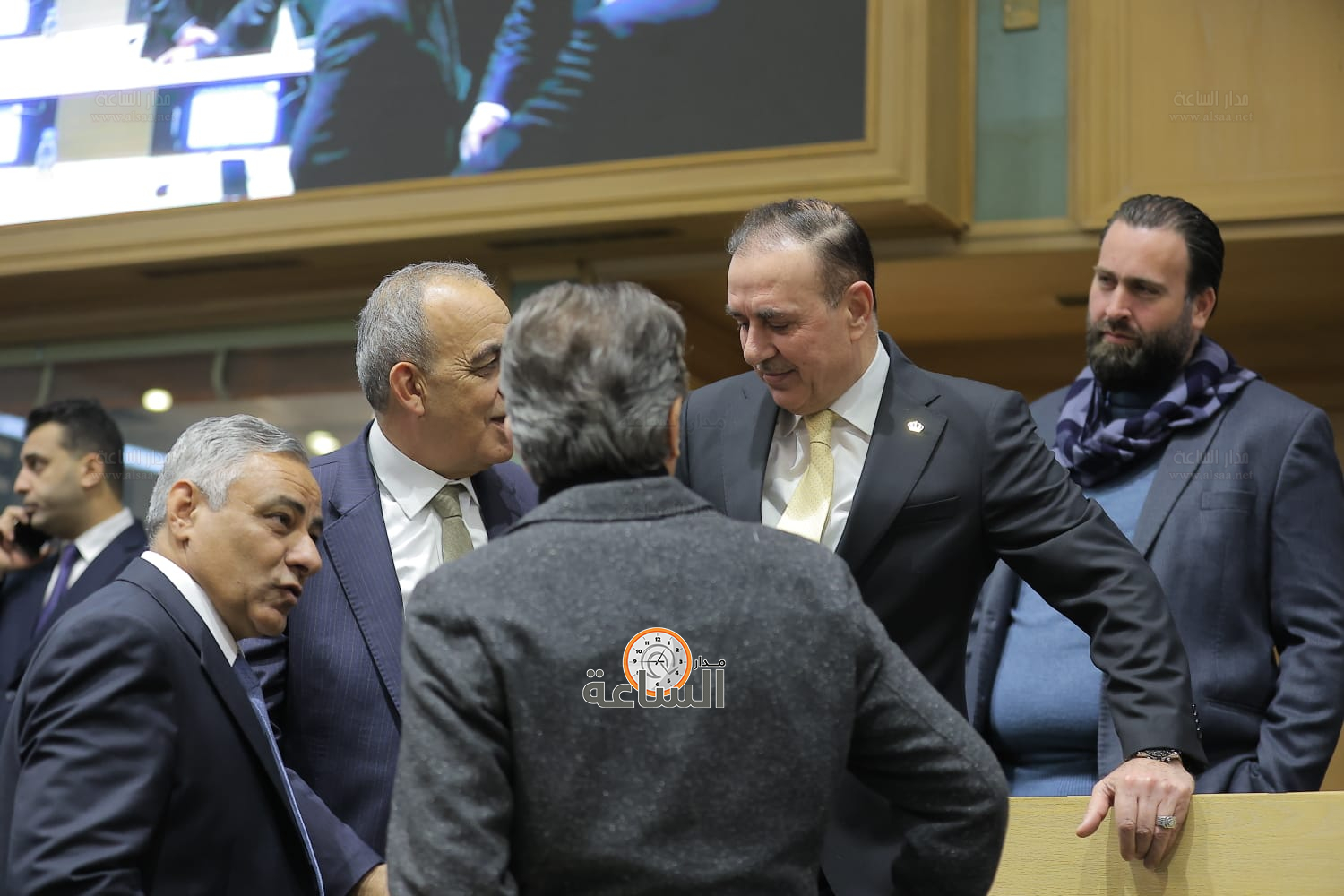 Madar Al-Saa Images 0.5254863130891375