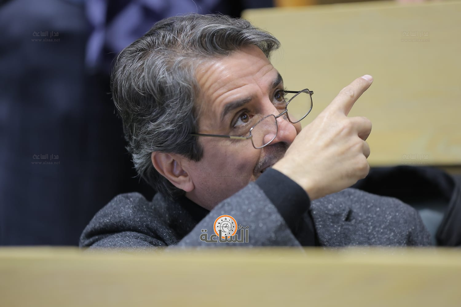 Madar Al-Saa Images 0.6329685559056935