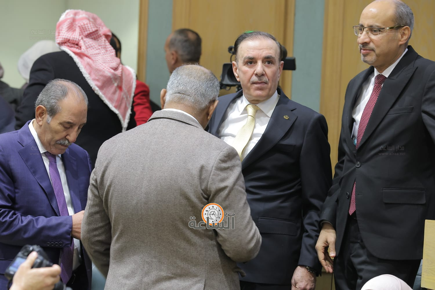 Madar Al-Saa Images 0.9876465652103777