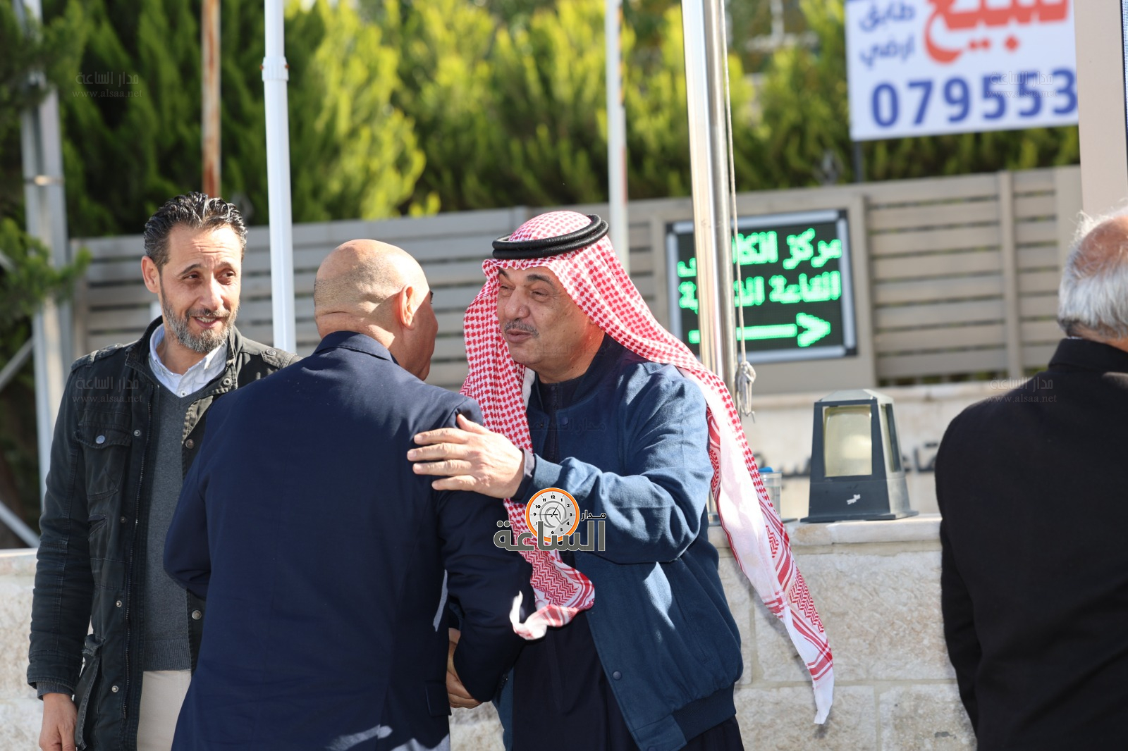 Madar Al-Saa Images 0.33236337042545894