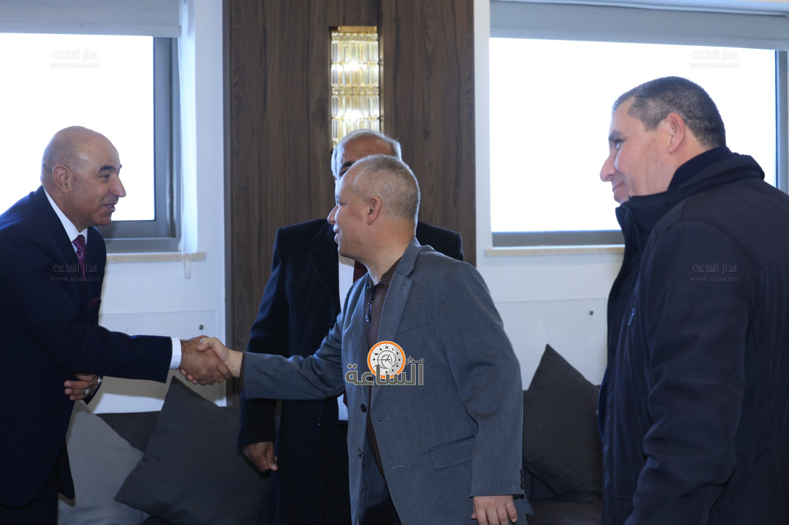 Madar Al-Saa Images 0.400665744683515