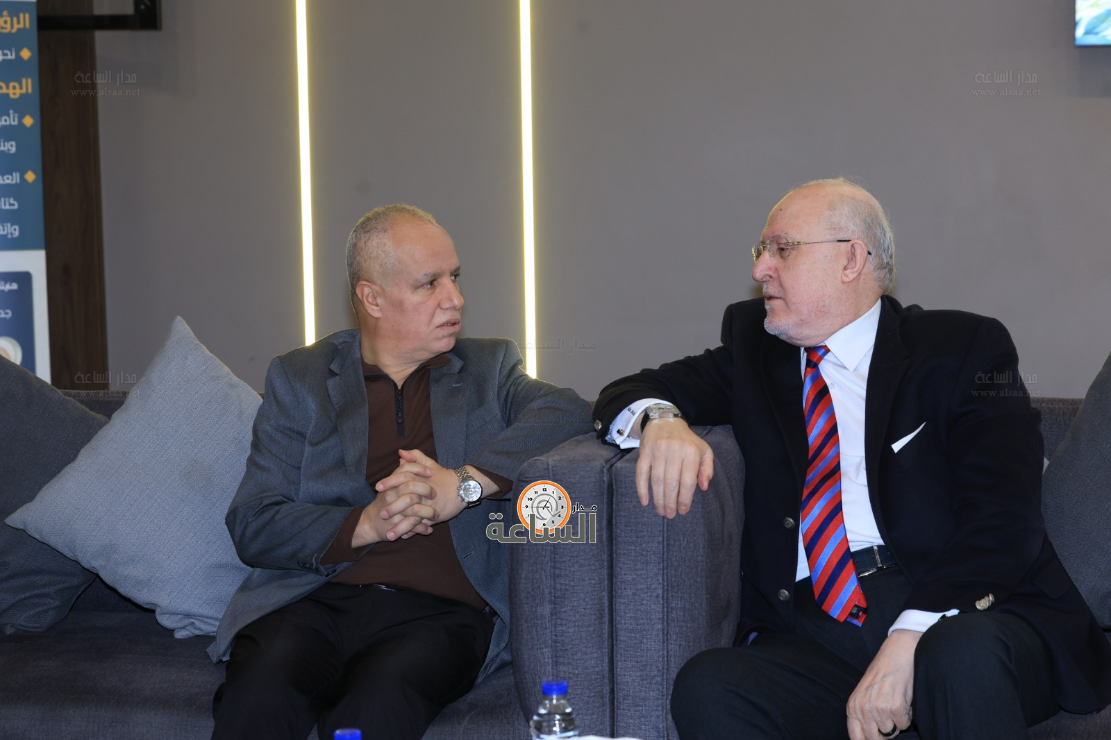 Madar Al-Saa Images 0.32136098610882835