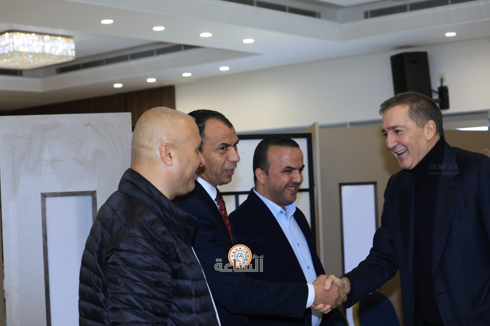 Madar Al-Saa Images 0.3326620937657685