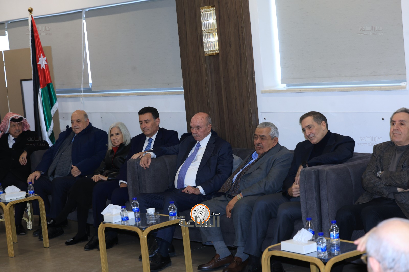 Madar Al-Saa Images 0.38527721377016966