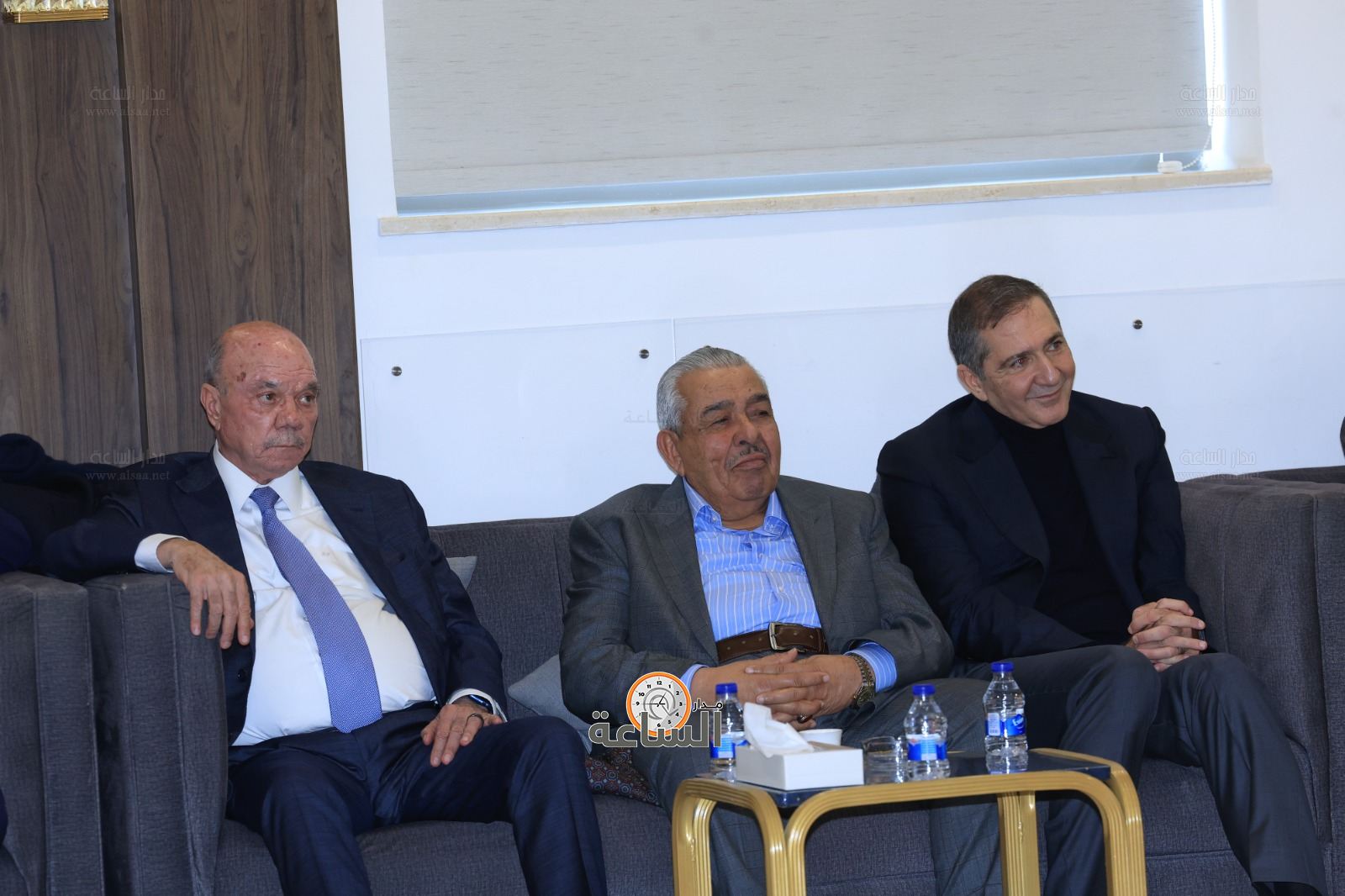 Madar Al-Saa Images 0.391068567746922