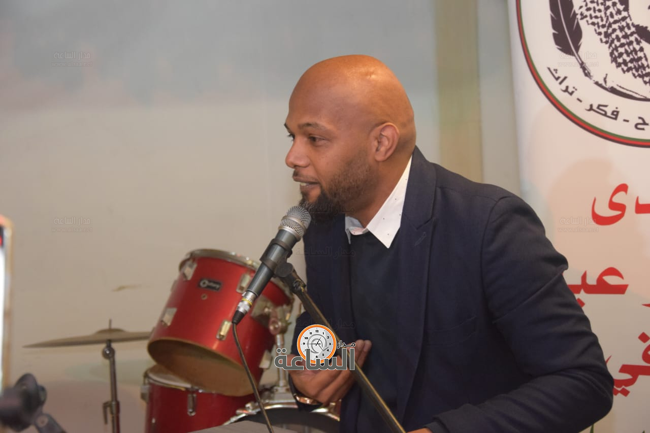 Madar Al-Saa Images 0.44752533066616285