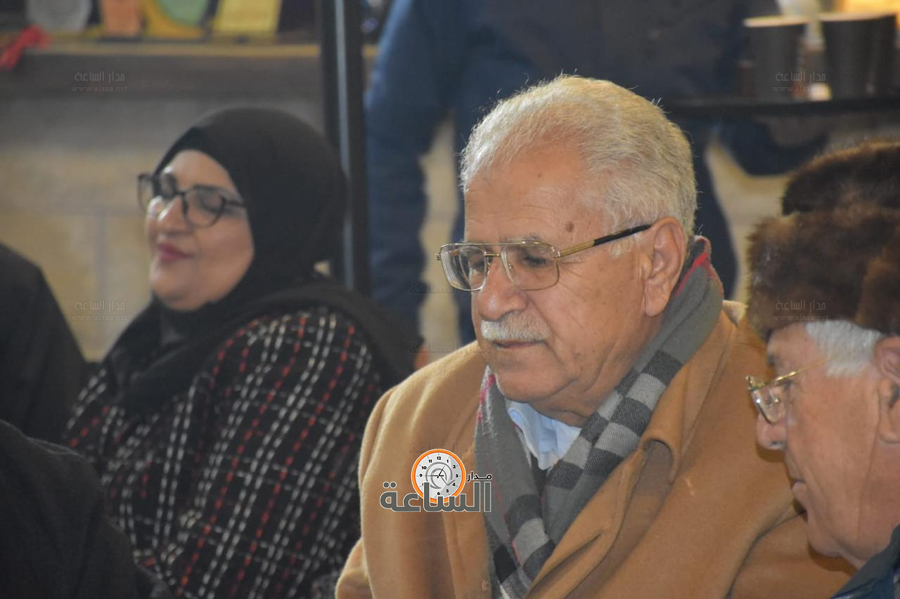 Madar Al-Saa Images 0.7075119161395491