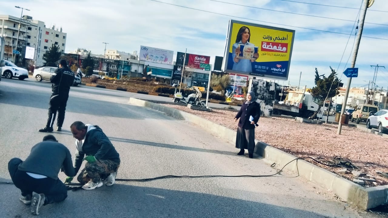 Madar Al-Saa Images 0.8854729406484363