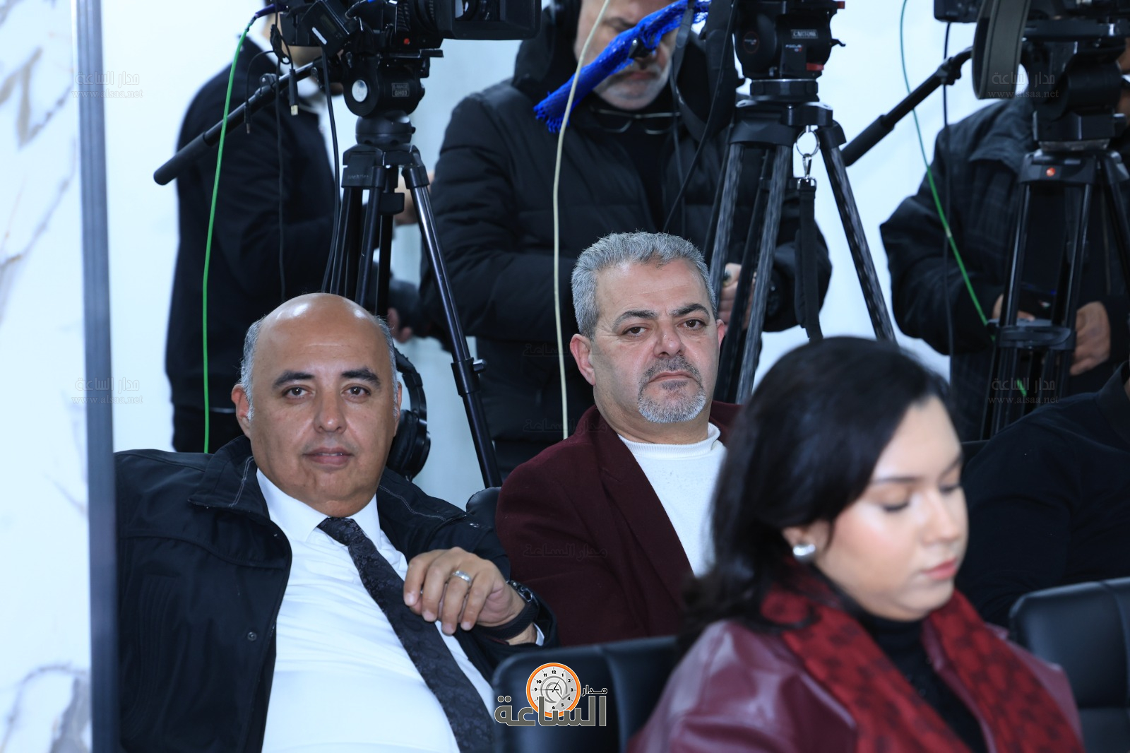 Madar Al-Saa Images 0.43964073591731934