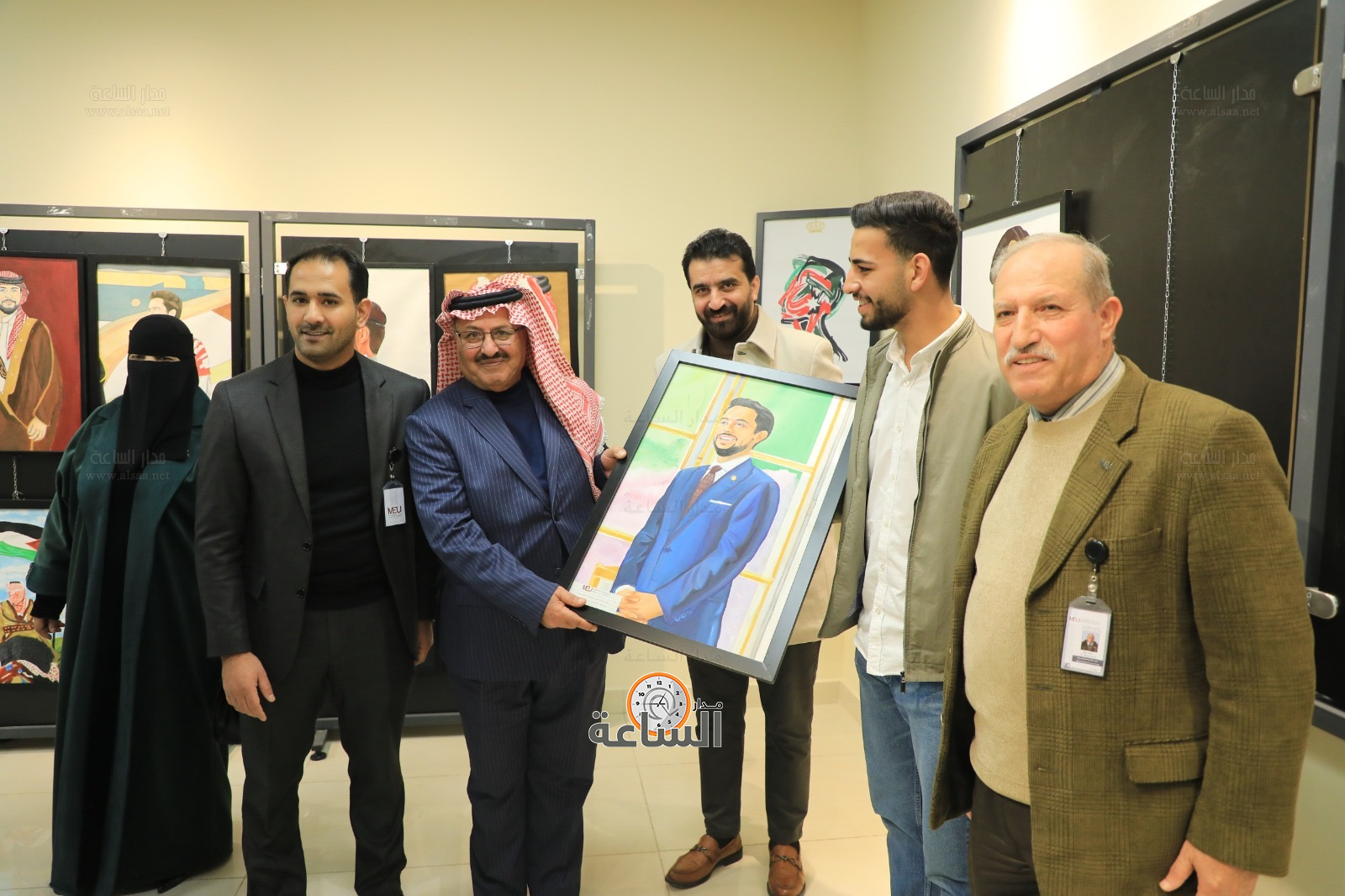 Madar Al-Saa Images 0.956743280816787