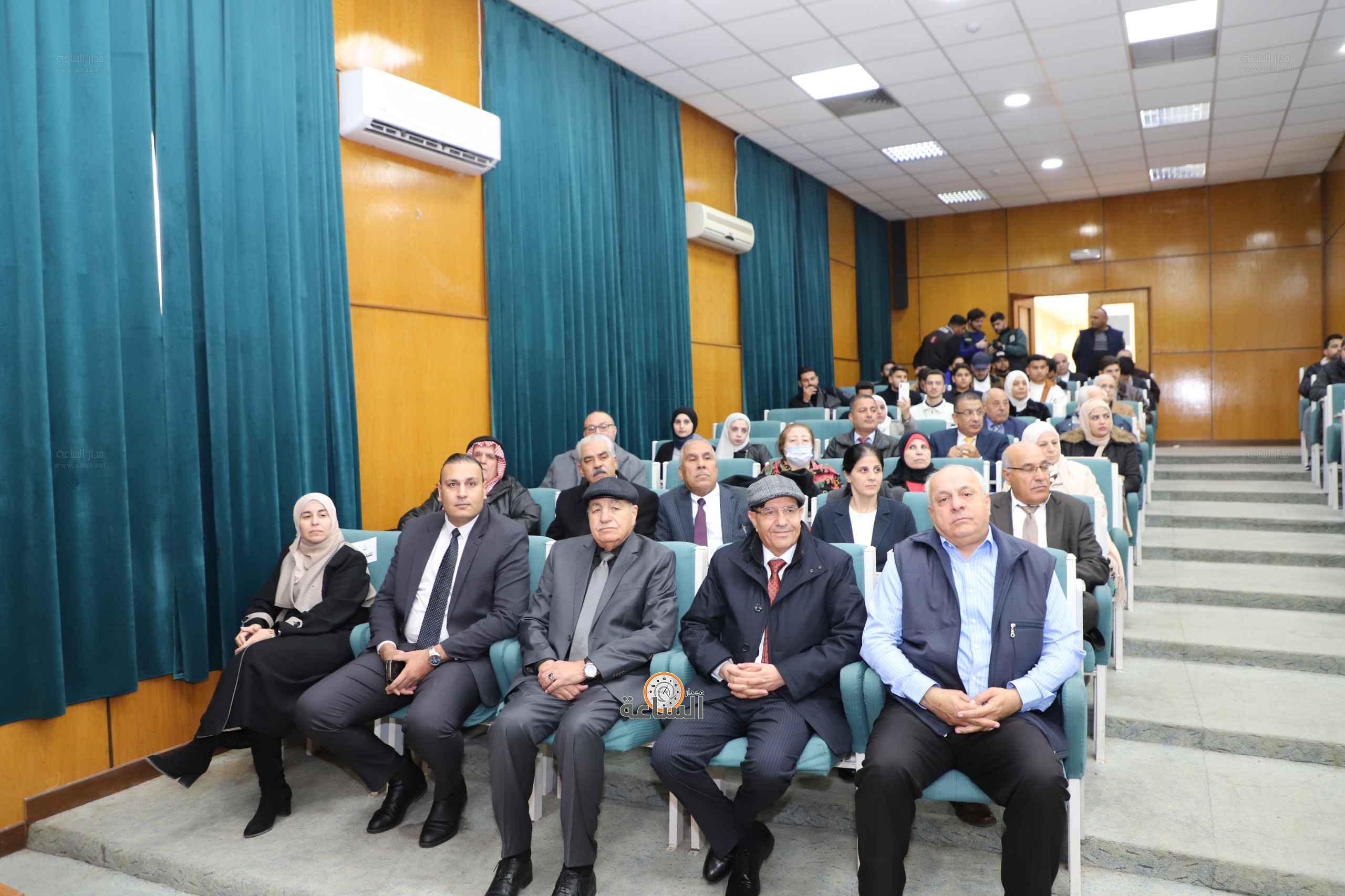 Madar Al-Saa Images 0.9265467074246357