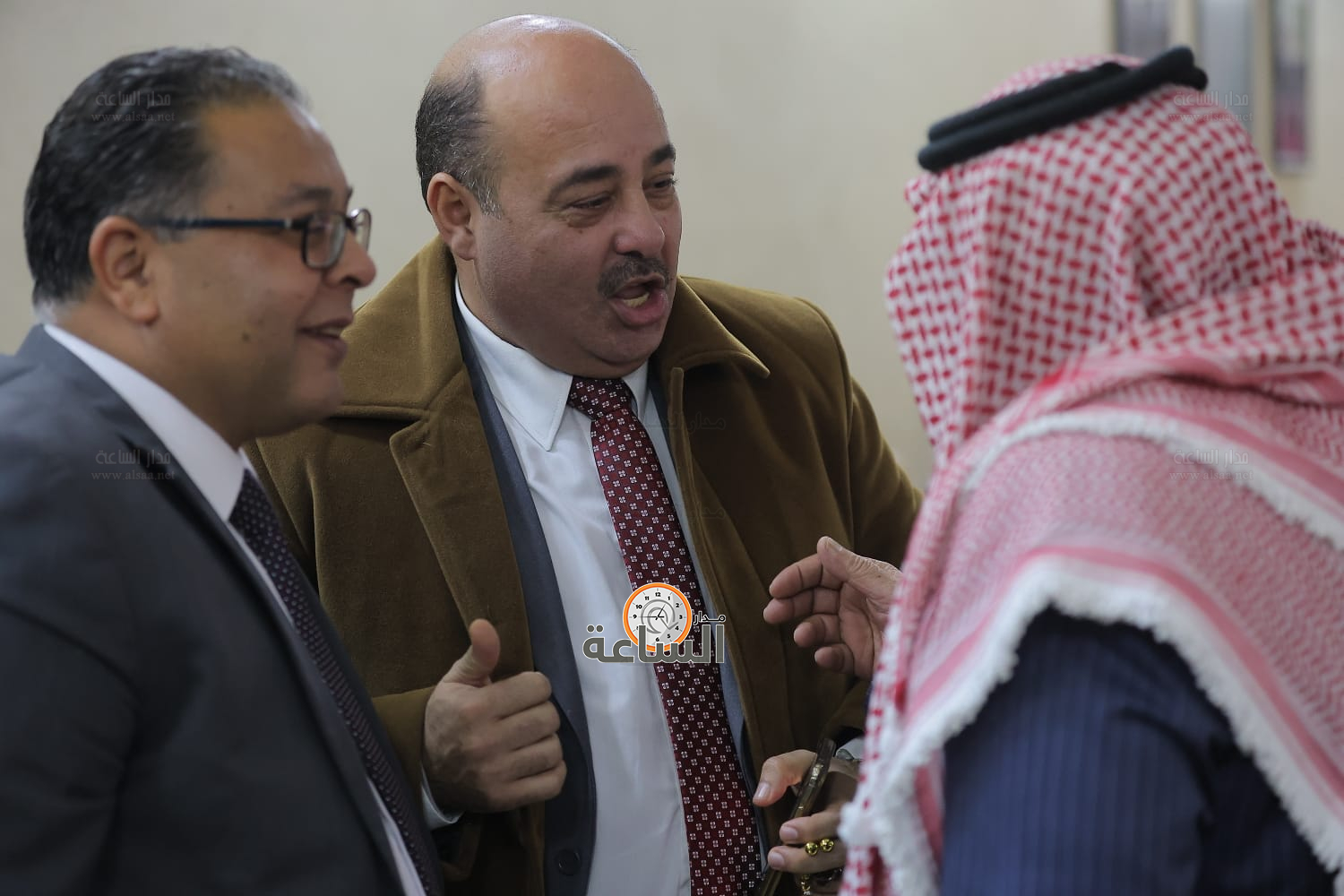 Madar Al-Saa Images 0.9354423402285201