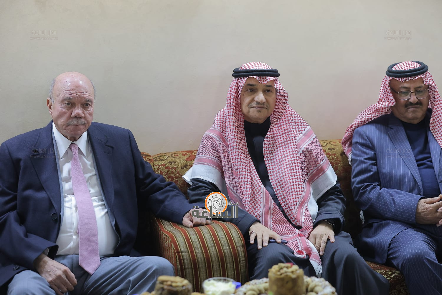 Madar Al-Saa Images 0.7841780748469619