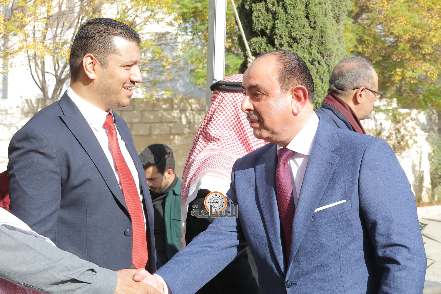 Madar Al-Saa Images 0.9880811821656225