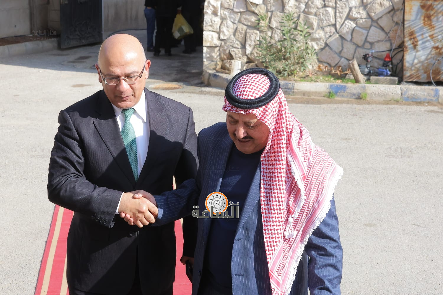 Madar Al-Saa Images 0.02044767670356673