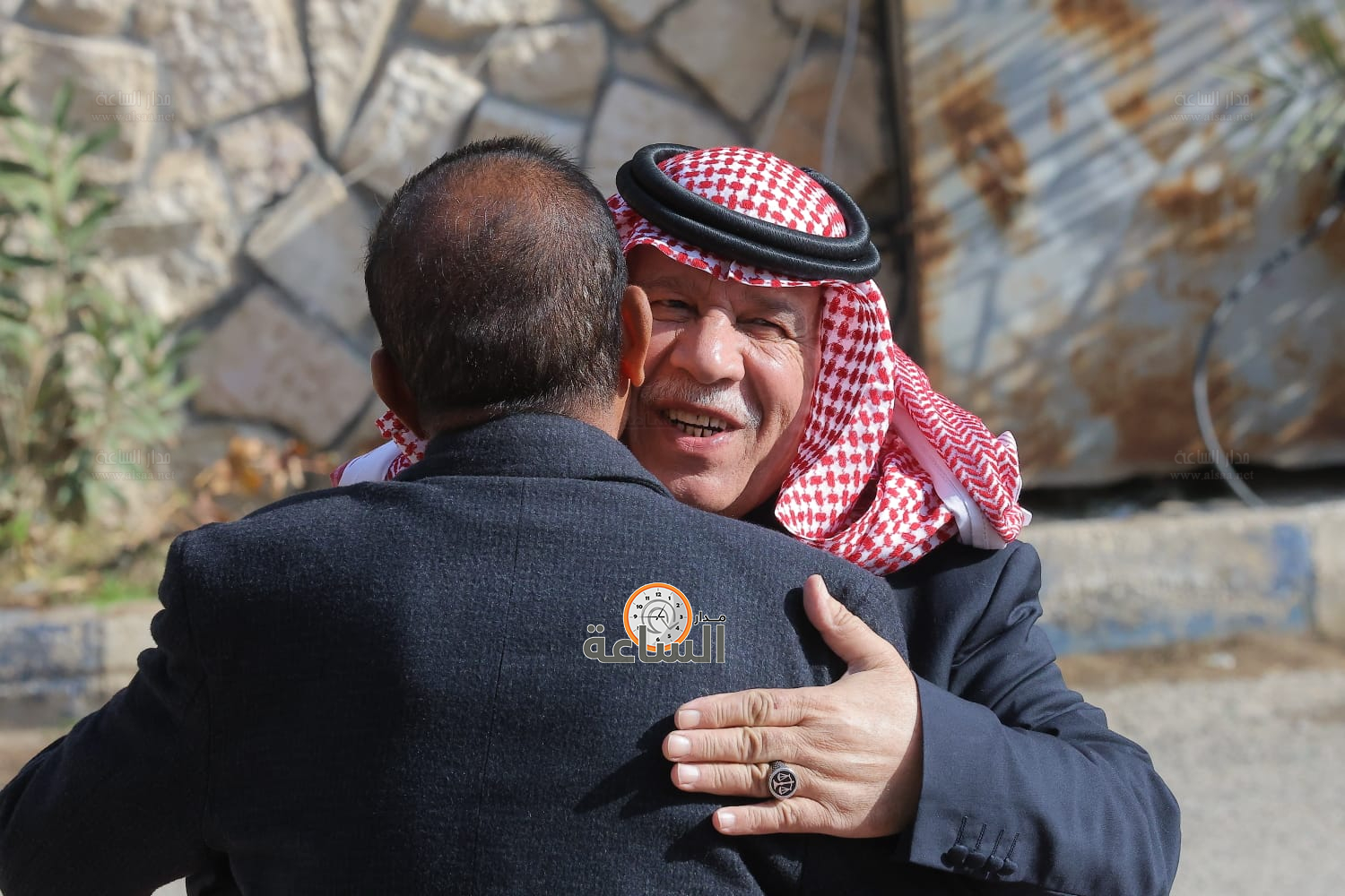 Madar Al-Saa Images 0.7384096410848632