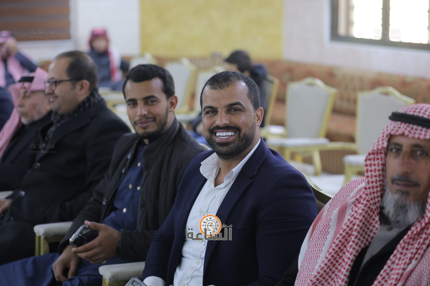 Madar Al-Saa Images 0.4321314960290453