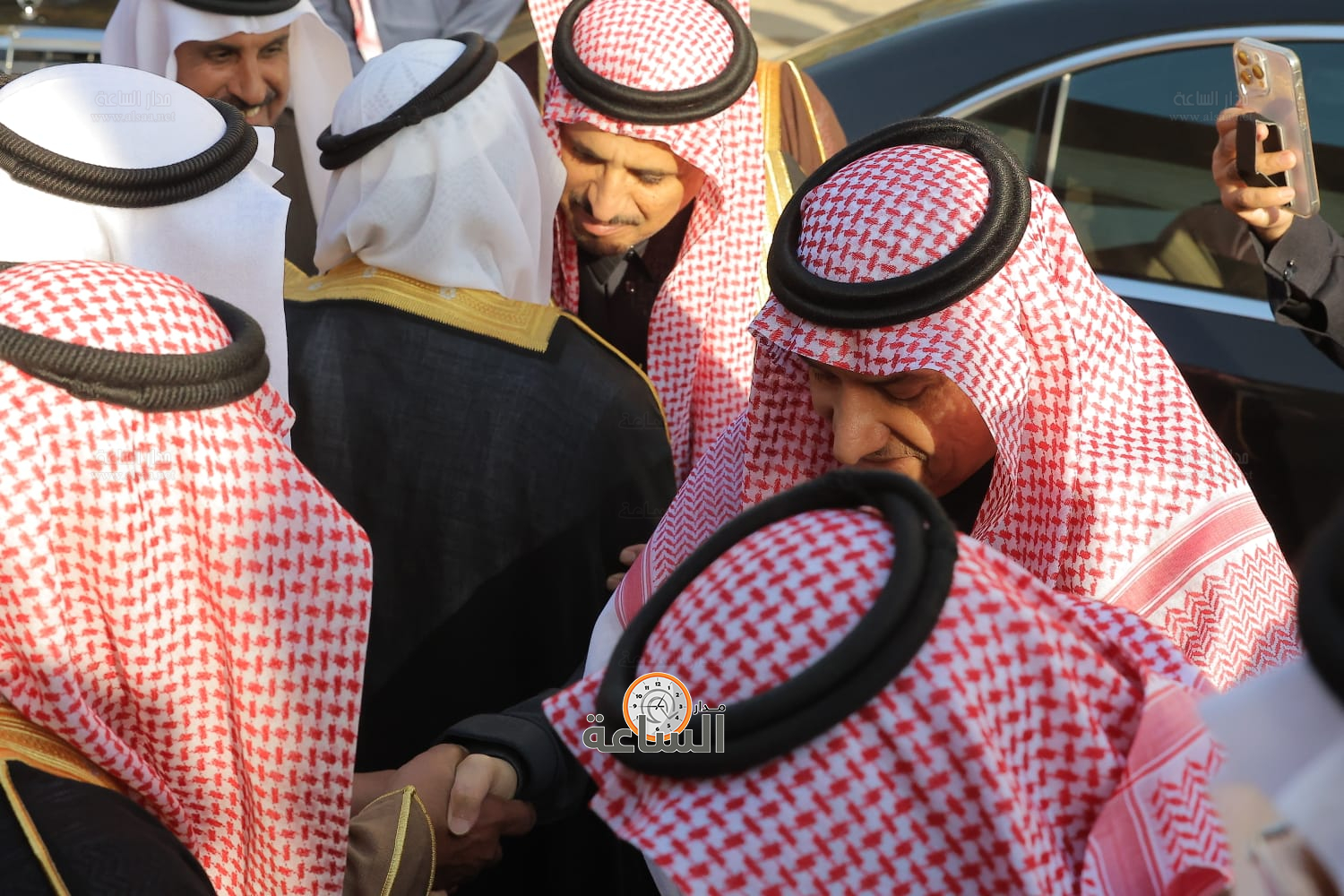 Madar Al-Saa Images 0.856626040871005