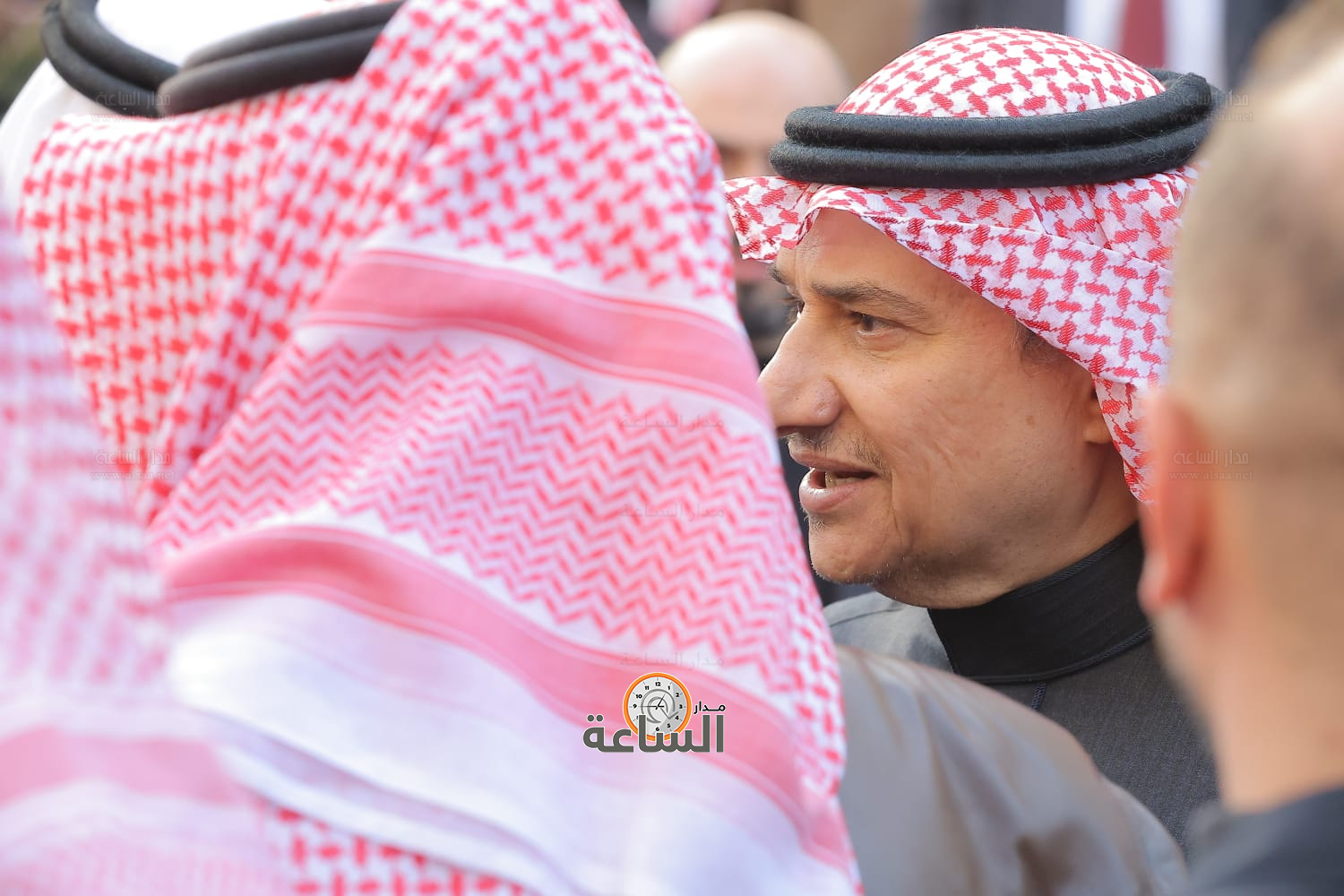 Madar Al-Saa Images 0.40040198059459287