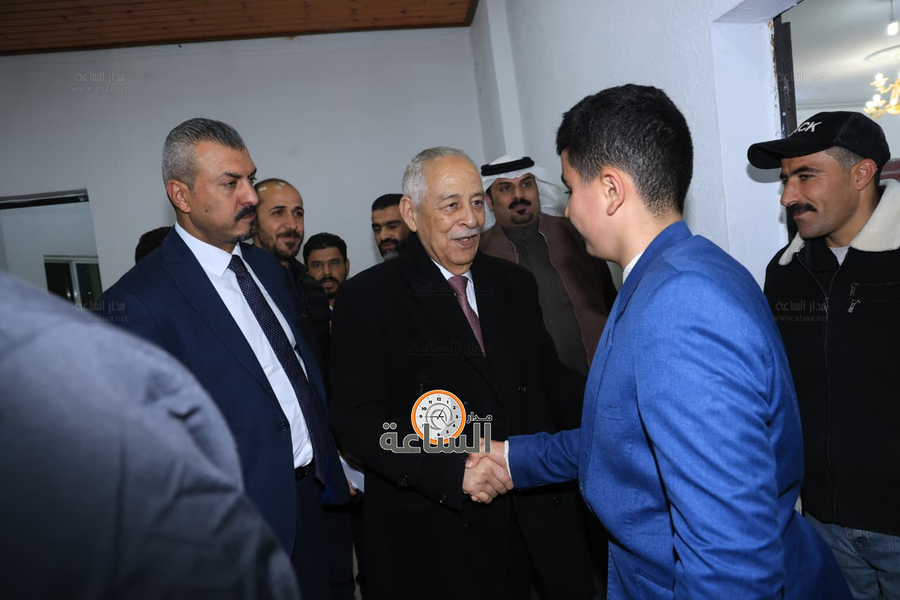 Madar Al-Saa Images 0.7172924733888899