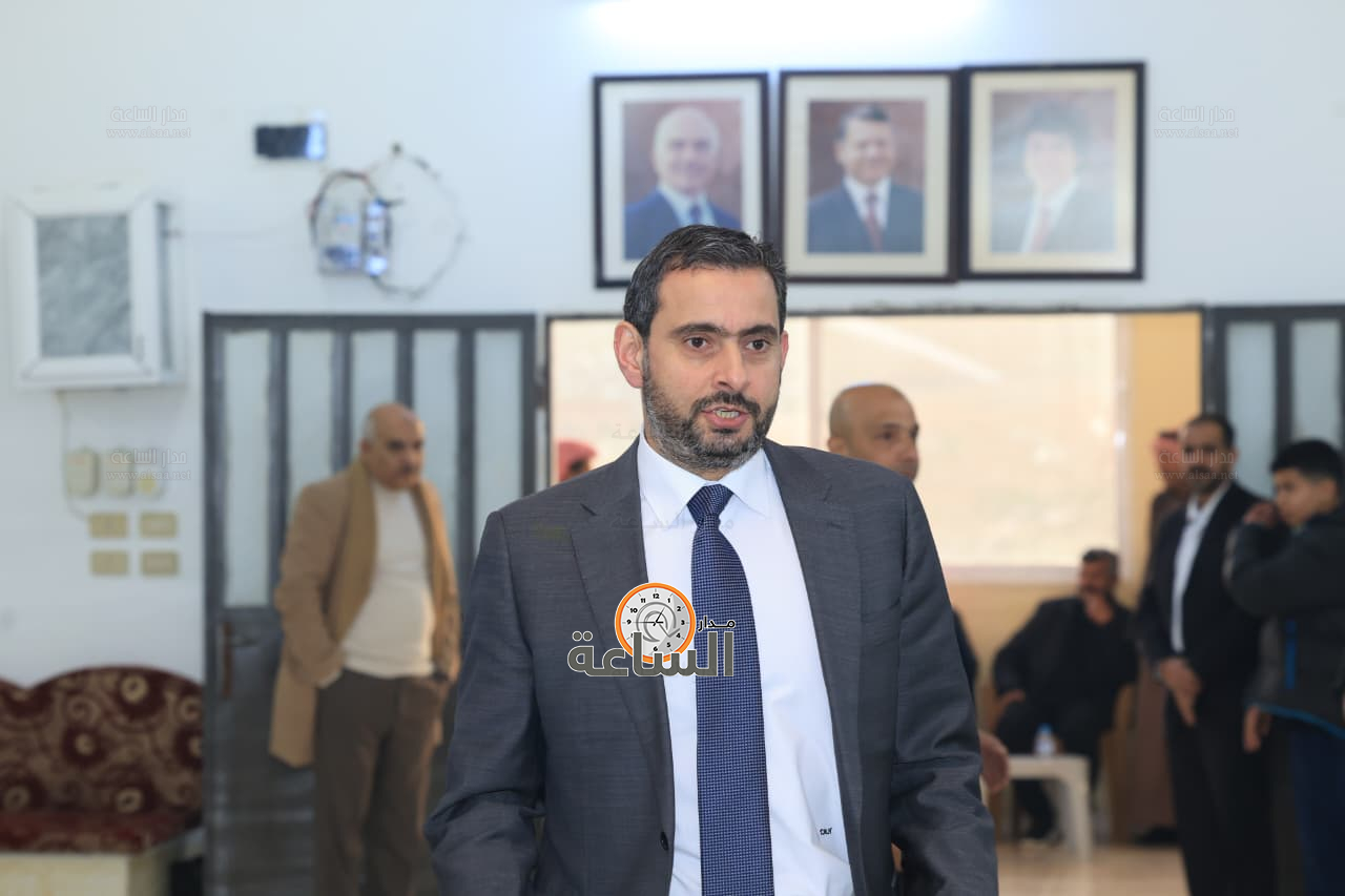 Madar Al-Saa Images 0.18007195709893165