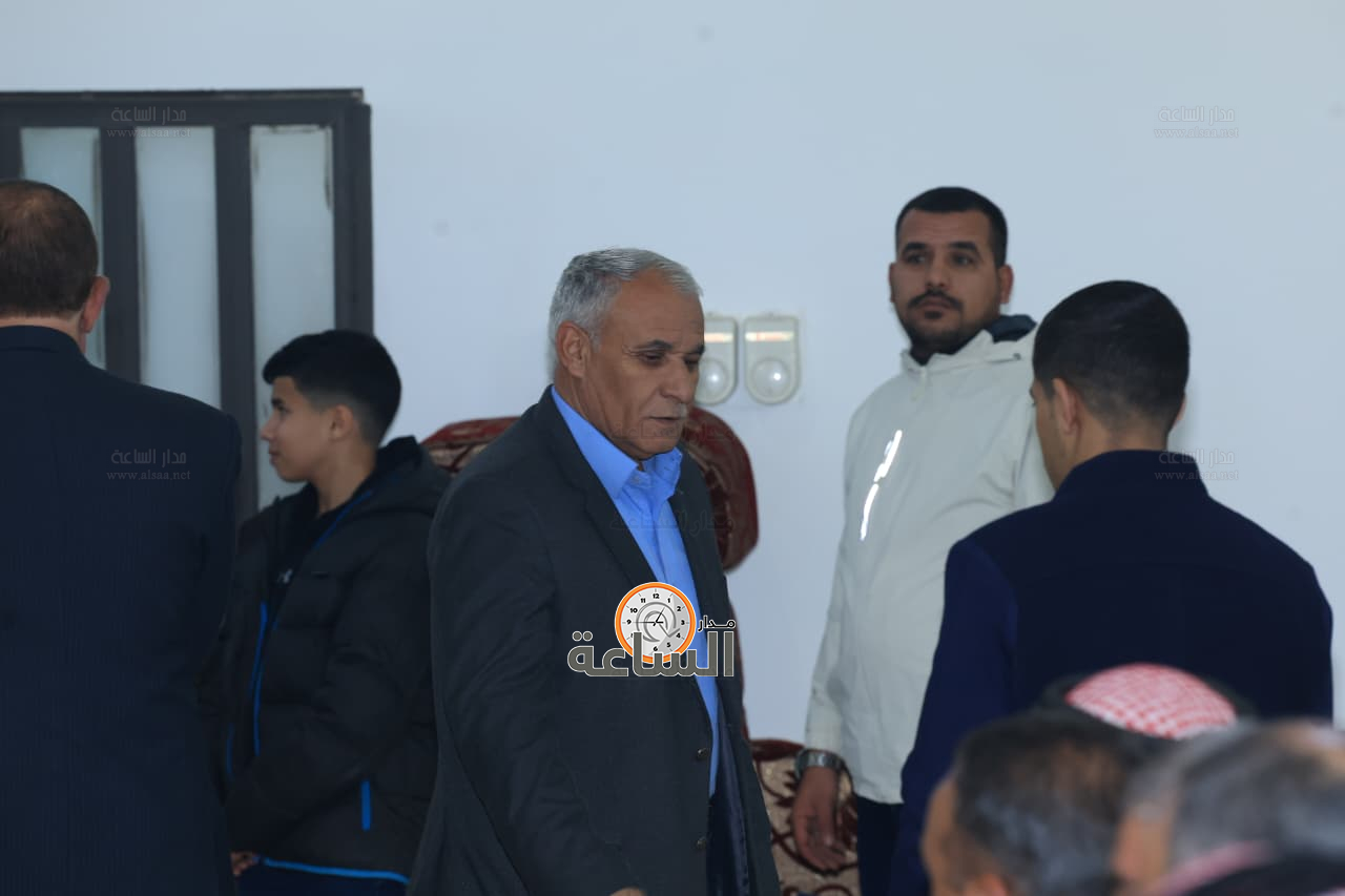 Madar Al-Saa Images 0.977992823806529