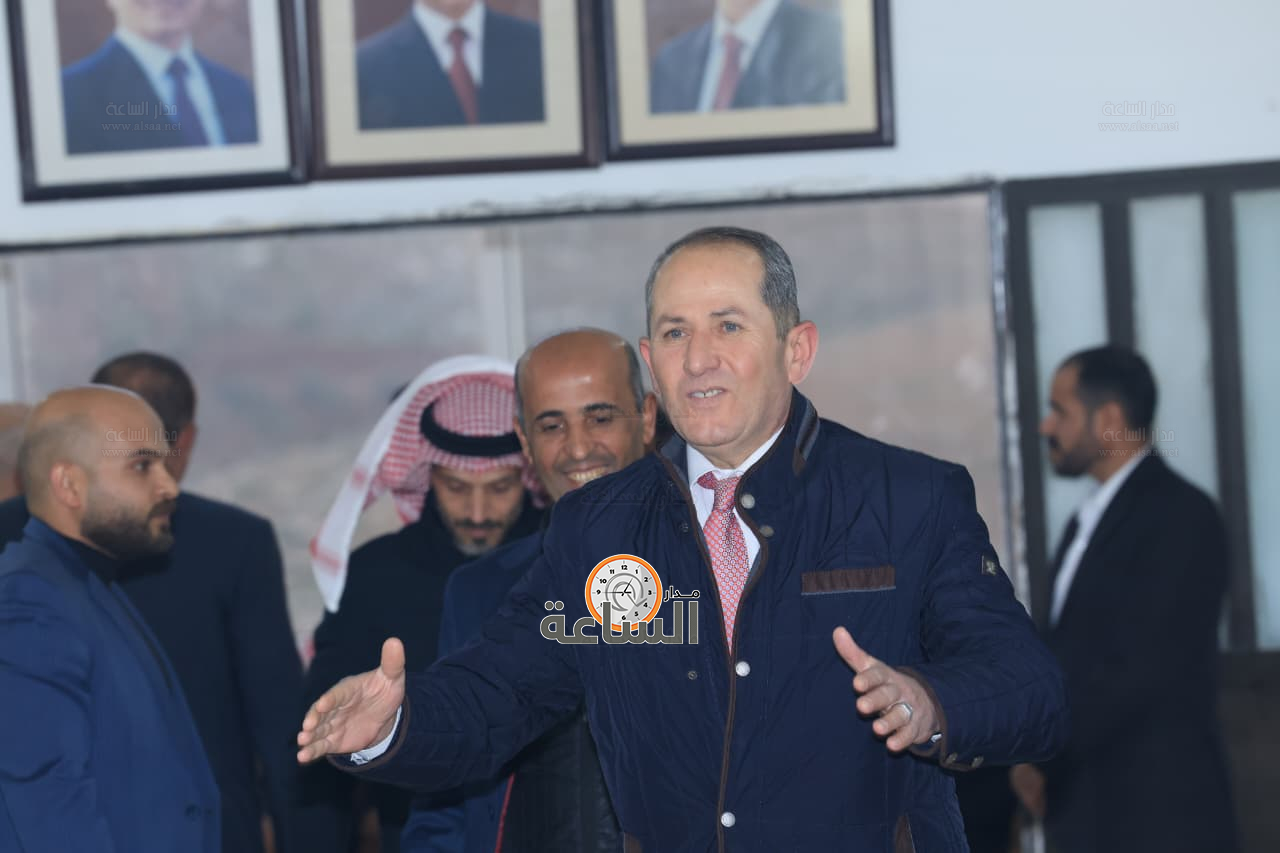 Madar Al-Saa Images 0.06080679431747826