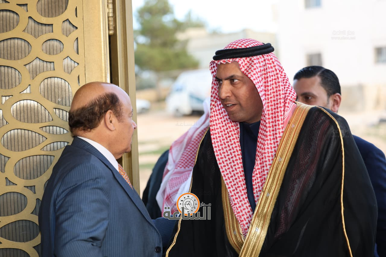 Madar Al-Saa Images 0.9232626477227752