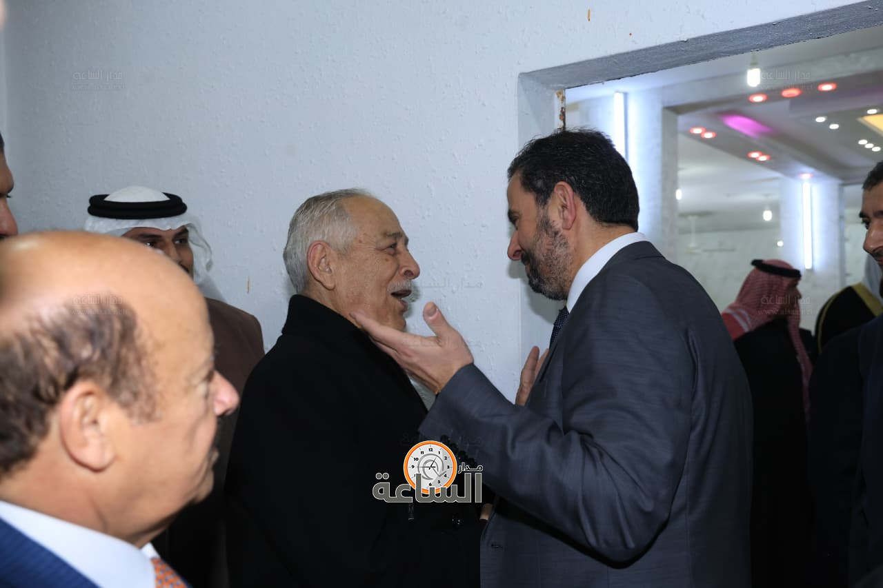 Madar Al-Saa Images 0.24254359853071394