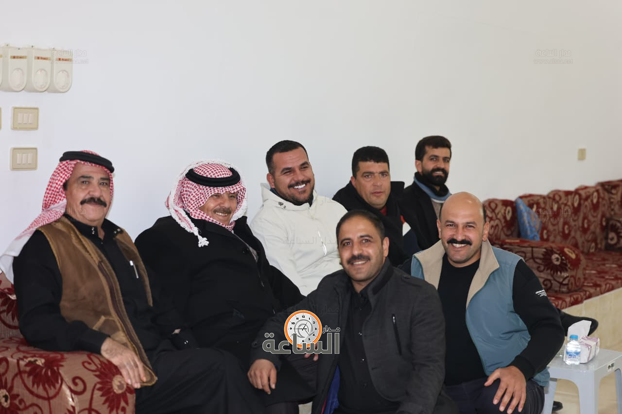 Madar Al-Saa Images 0.04078047939429752