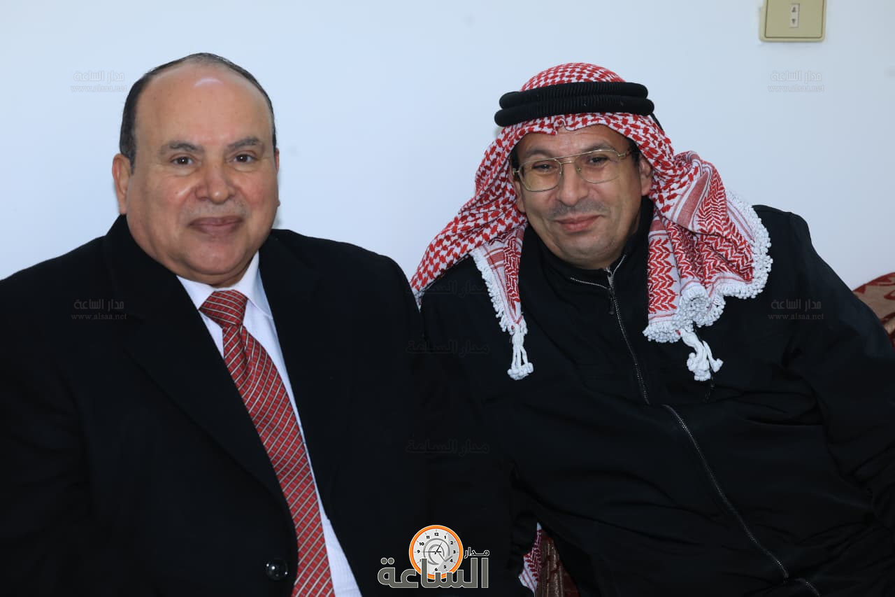 Madar Al-Saa Images 0.3541797683170098