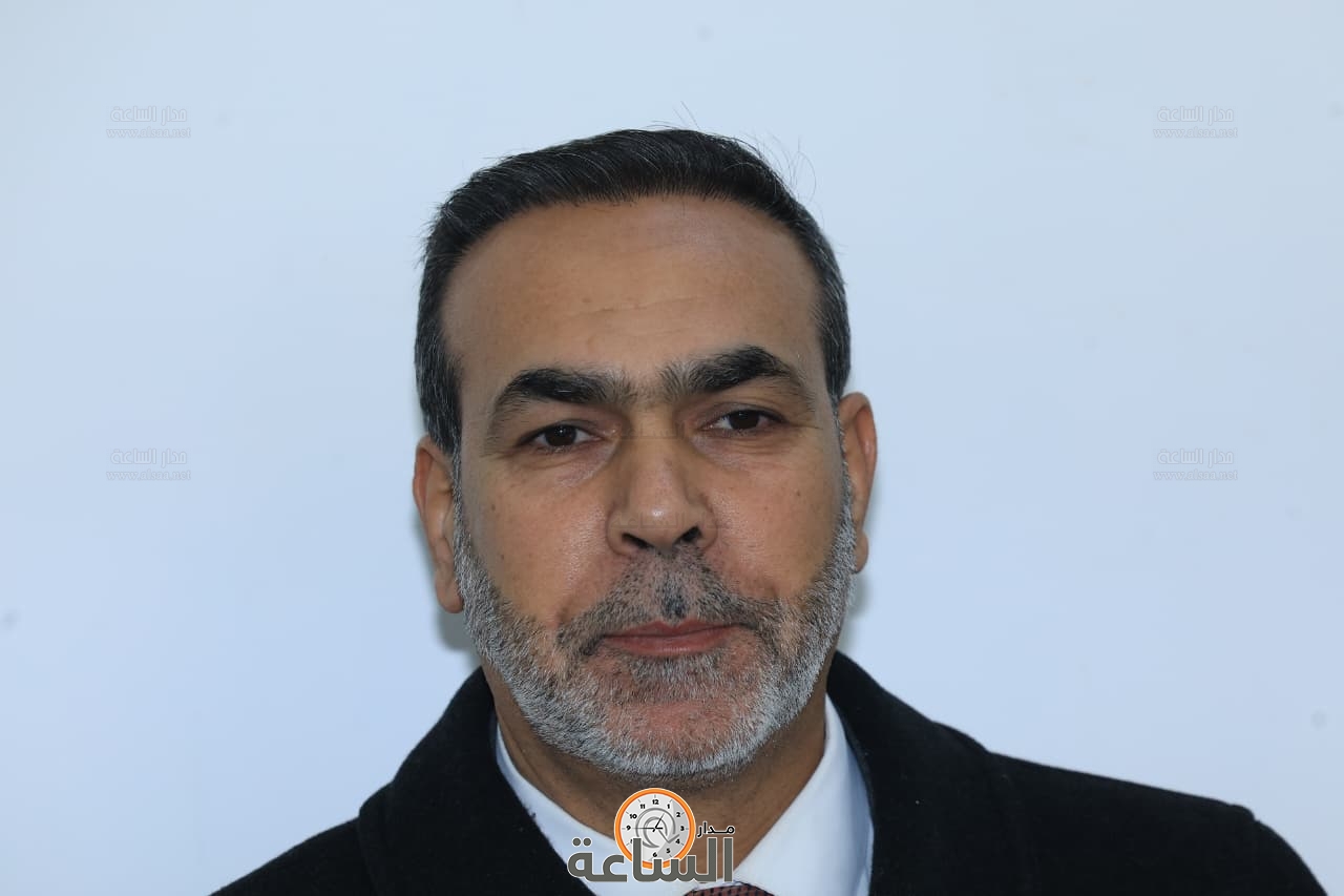 Madar Al-Saa Images 0.1496043676099742